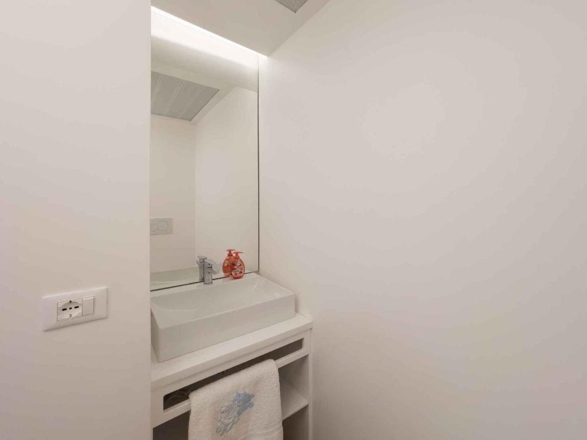 Apartment In Lignano Sabbiadoro 21783 외부 사진