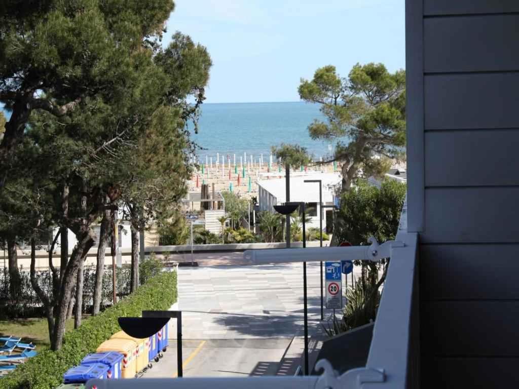 Apartment In Lignano Sabbiadoro 21783 외부 사진